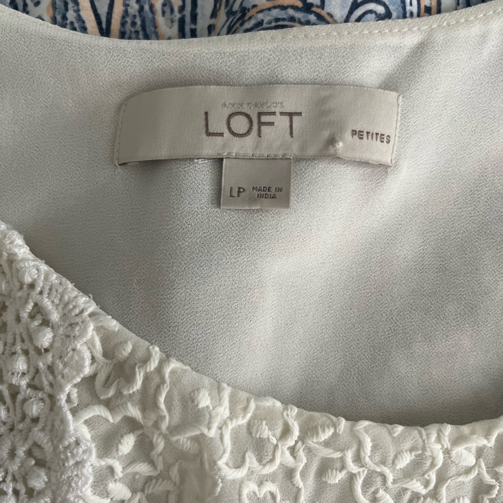 LOFT | Cream Sleeveless Blouse - Picture 3 of 15